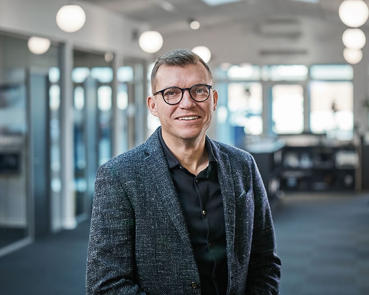 CEO Hans Aa